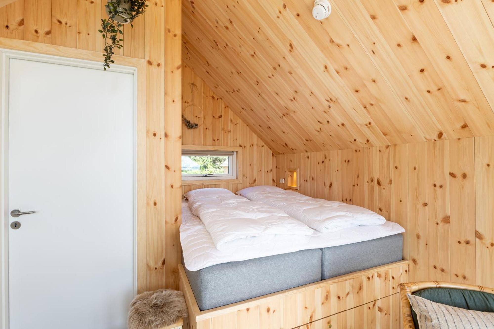Bilberghus - Beyond Bed And Breakfast Bjerregård 外观 照片